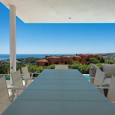 Villa Dona Julia 2410 Golf And Sea Views Casares